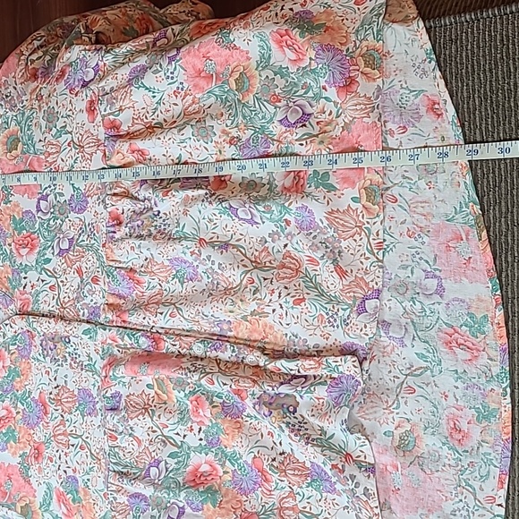 Jones New York Floral Blouse - Picture 10 of 13